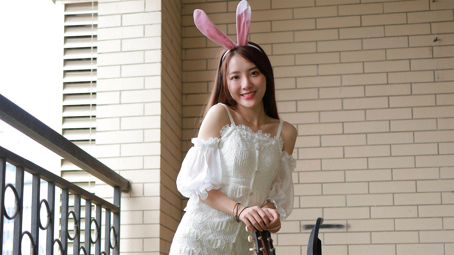 [IESS异思趣向] 2021.05.19 丝享家807:婉苹《小兔子乖乖》 1